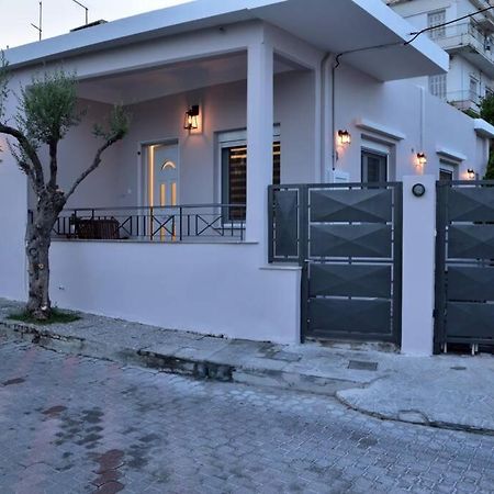 Апартаменты Nana'S House Халкида Экстерьер фото